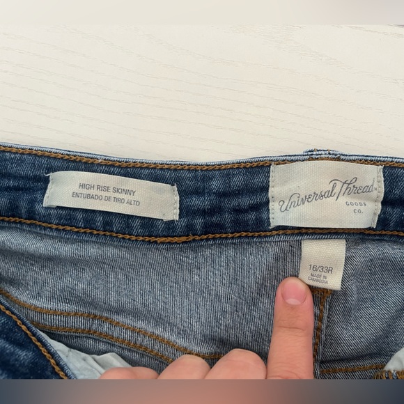 Universal Thread High Rise Skinny Jeans - Picture 4 of 5